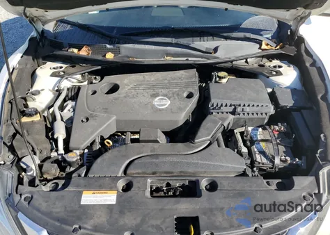 2016 Nissan Altima 2.5 z USA, uszkodzony, nr VIN 1N4AL3AP6GC185386